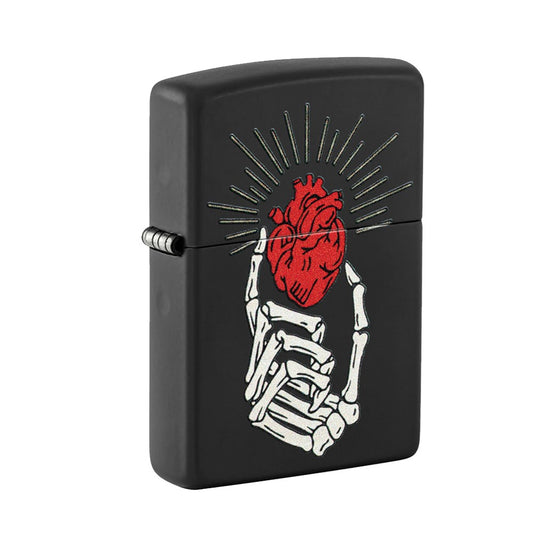 ZIPPO 218 HEART IN HAND LIGHTER
