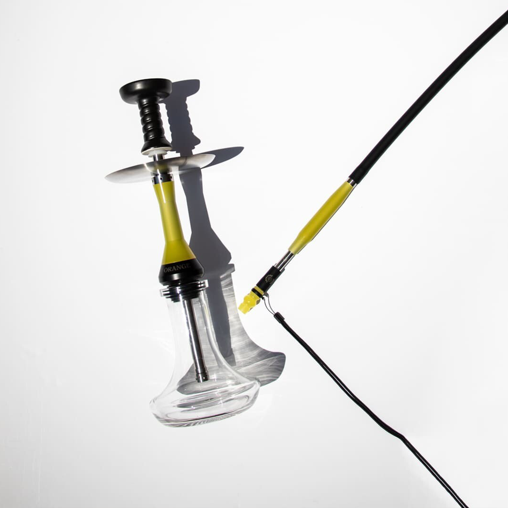 LE ORANGE MINI COMMANDANT RESIN HOOKAH - YELLOW GLOW